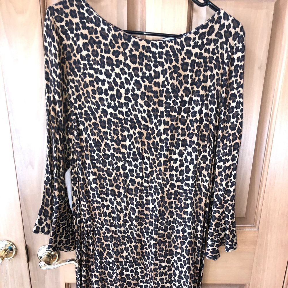 Animal print dress with long sleeves
